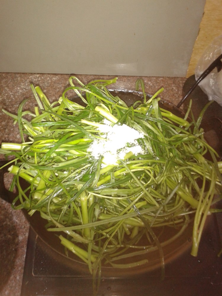 小炒有机空心菜步骤4