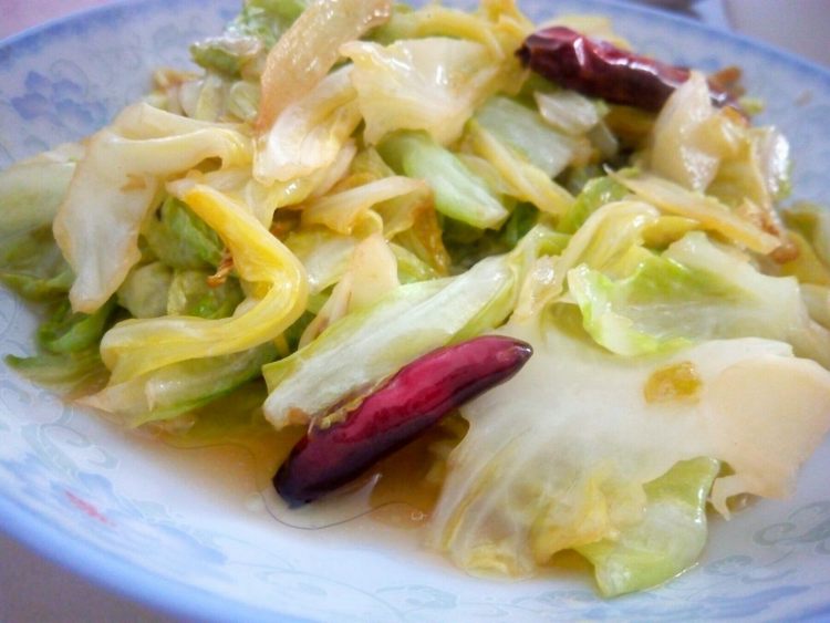 清炒卷心菜步骤5