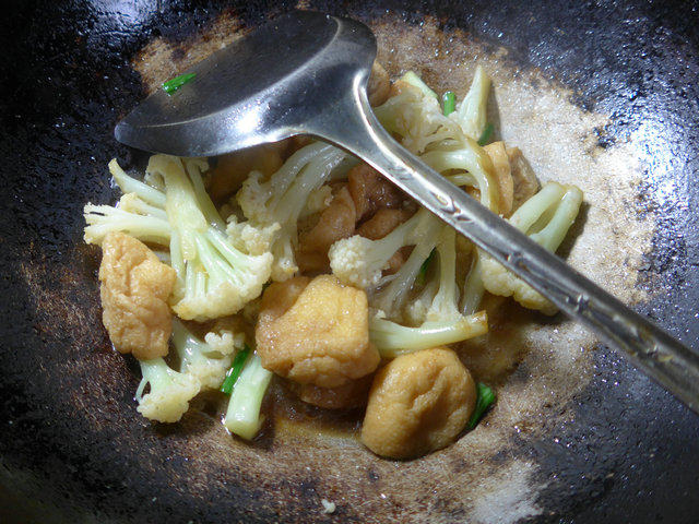 油豆腐炒花菜步骤11