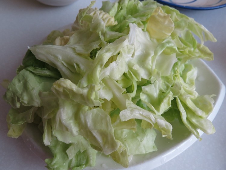 炝炒圆白菜步骤4
