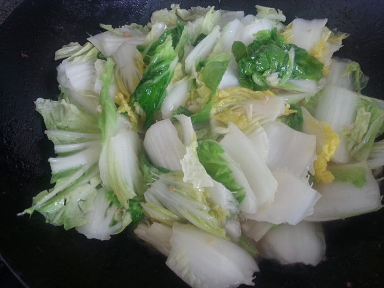 蚝油玉白菜步骤4