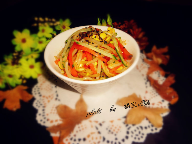 凉拌豆芽步骤9