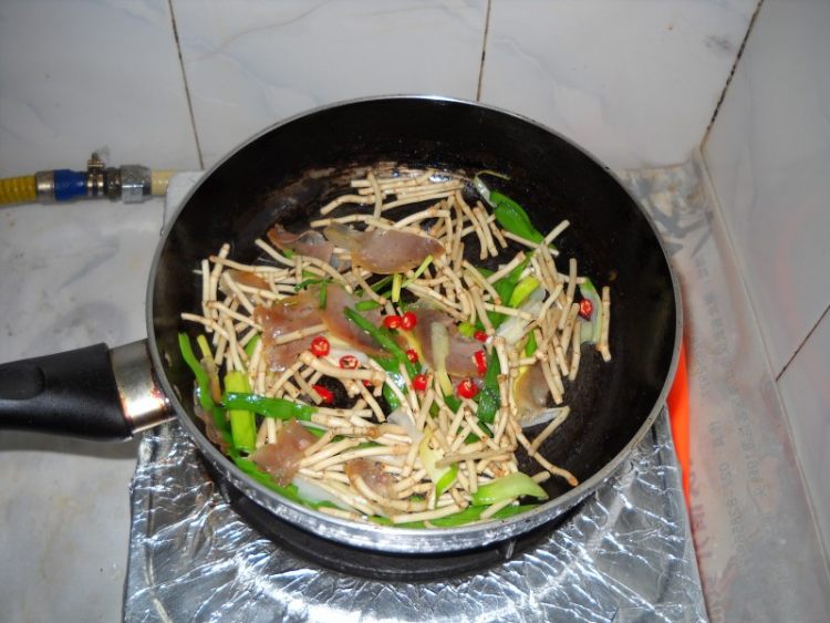 腊肉鱼腥草步骤7