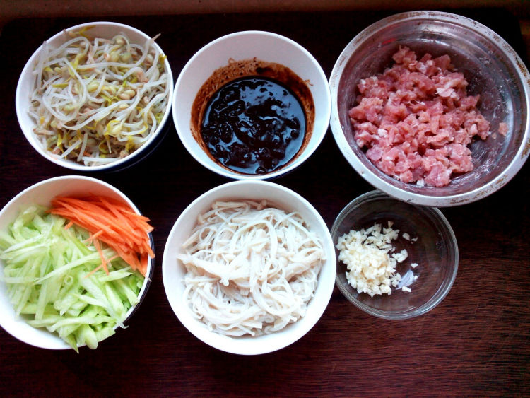 肉酱拌凉菜#新鲜从这步骤1
