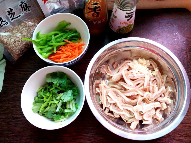 凉拌牛肚丝#新鲜从这步骤1