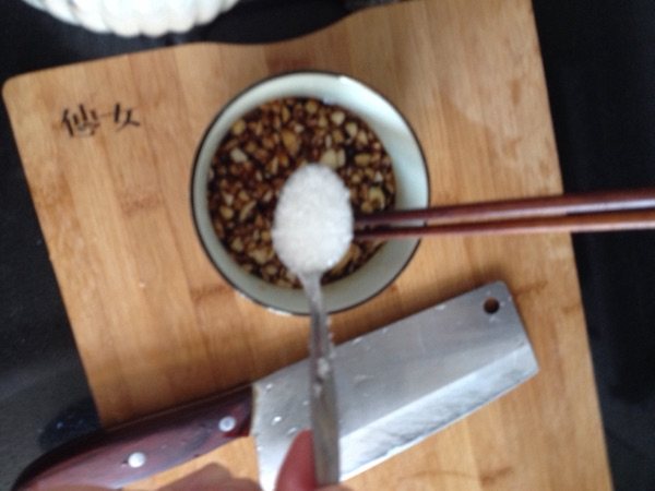 凉拌手撕茄子#新鲜从步骤5