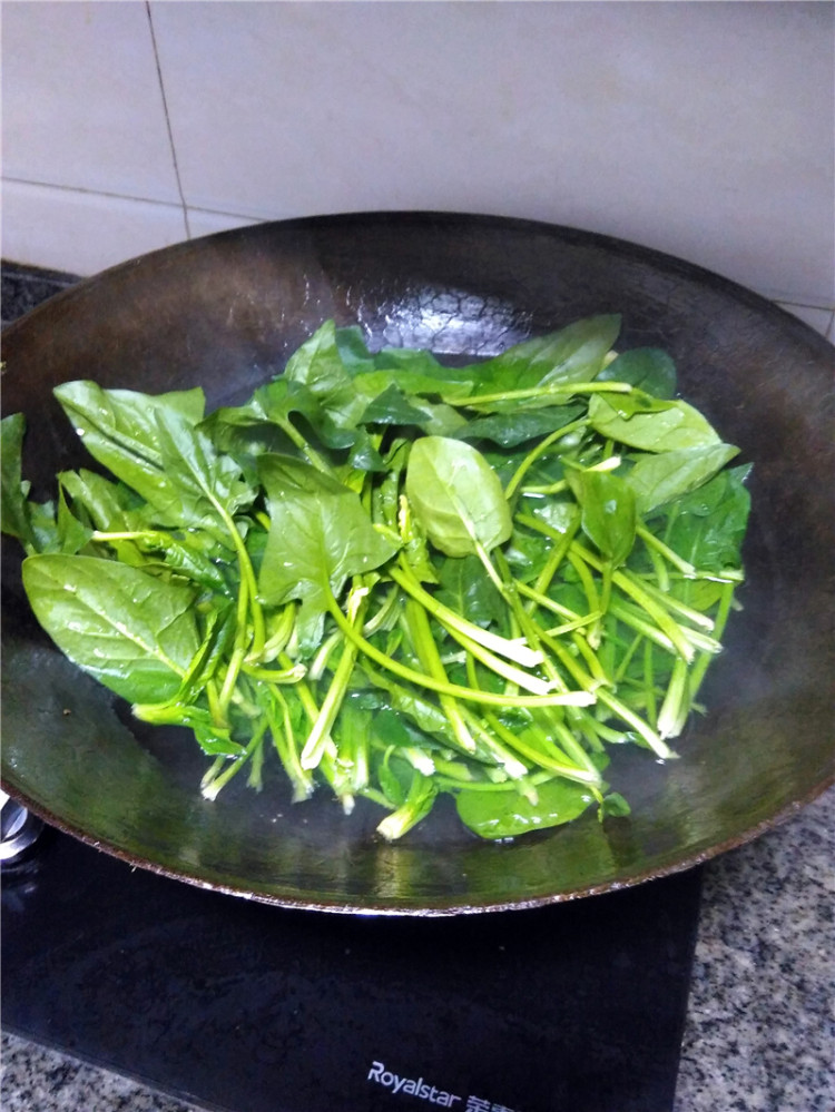清爽菠菜塔#多效护理步骤5