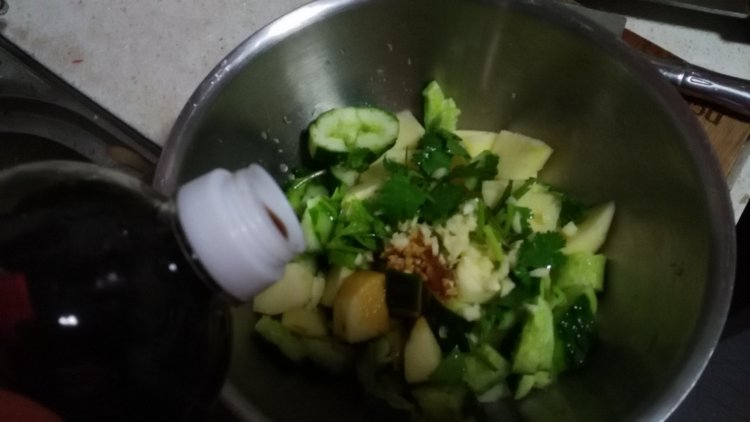 凉拌苹果青瓜步骤8
