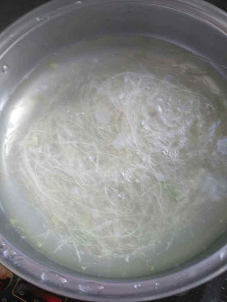 美味炝拌包菜#多效护步骤3