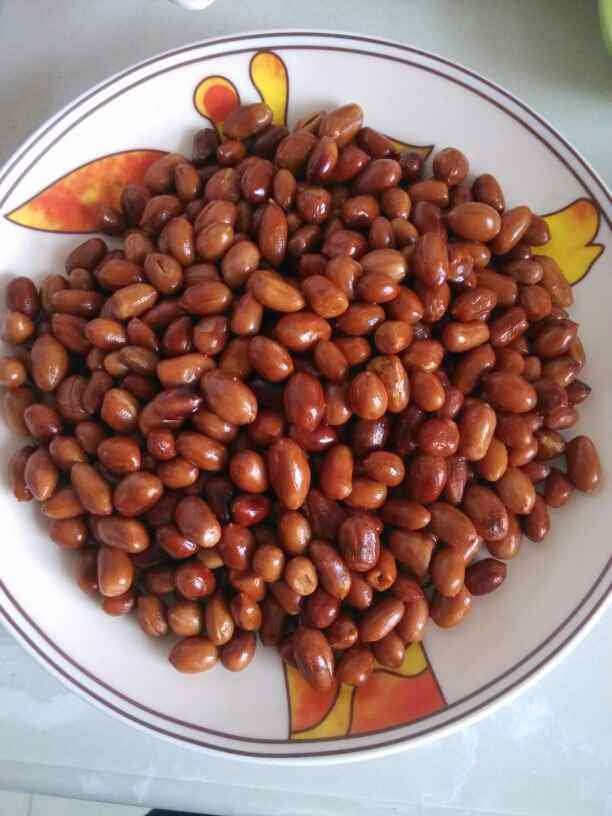炒花生拌毛虾菠菜步骤2