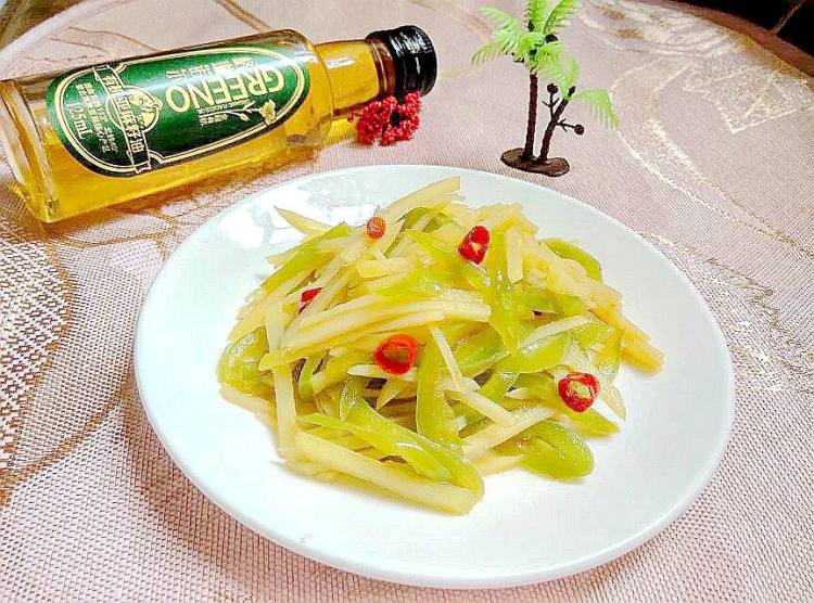 青椒拌土豆丝步骤8