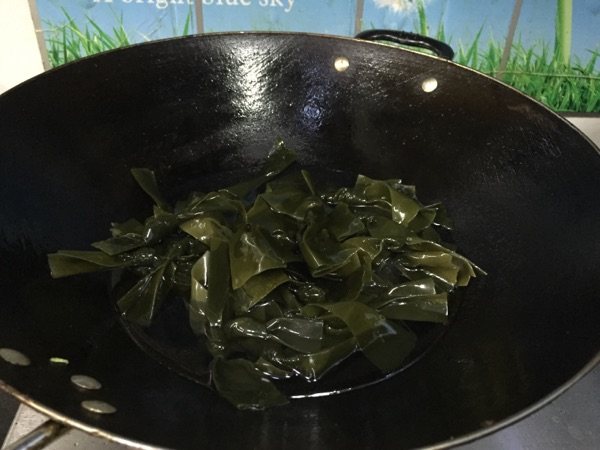 凉拌海带结步骤4