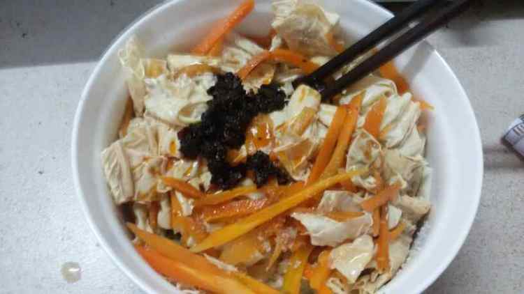 腐竹拌青瓜步骤8