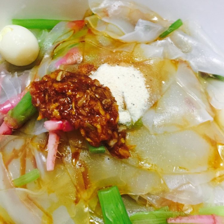 凉拌菠菜根粉皮步骤8