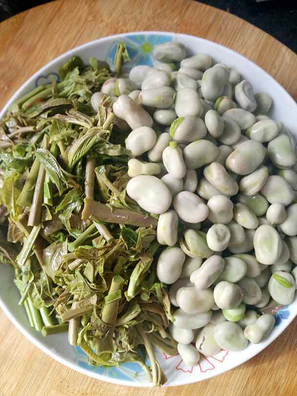 香椿拌胡豆步骤6