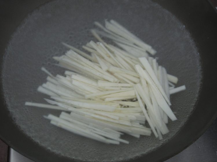 凉拌山药步骤6