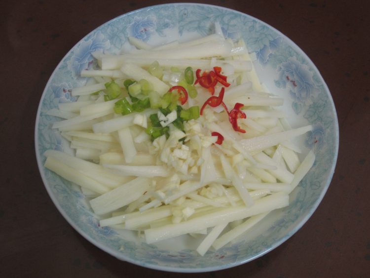 凉拌山药步骤8