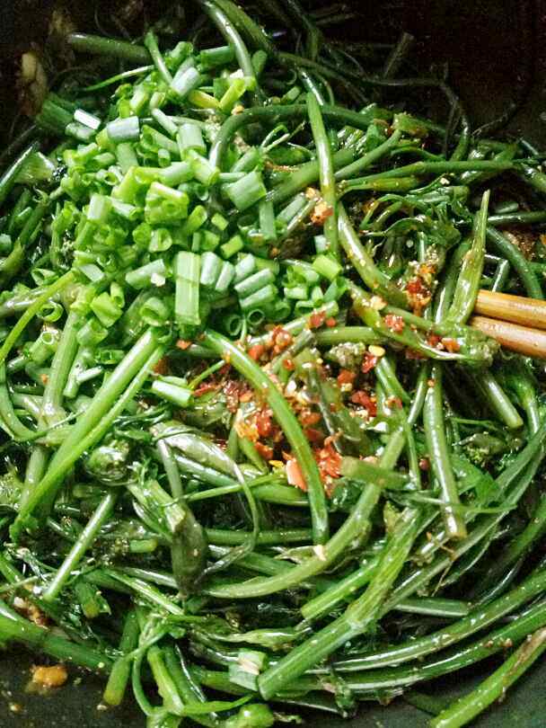 凉拌沙参苔步骤10