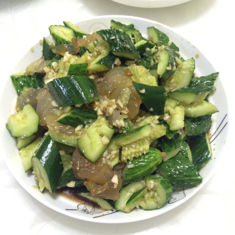 海蜇拌黄瓜步骤8