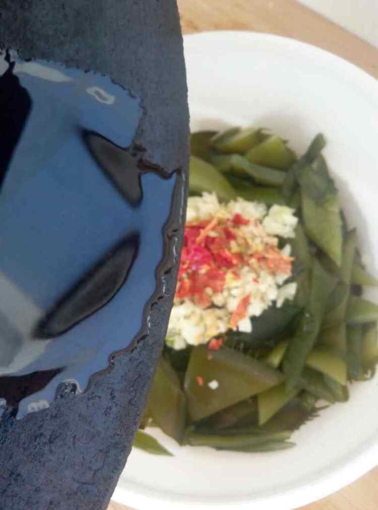 拌海白菜步骤7