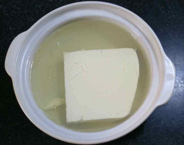 小葱拌豆腐步骤1