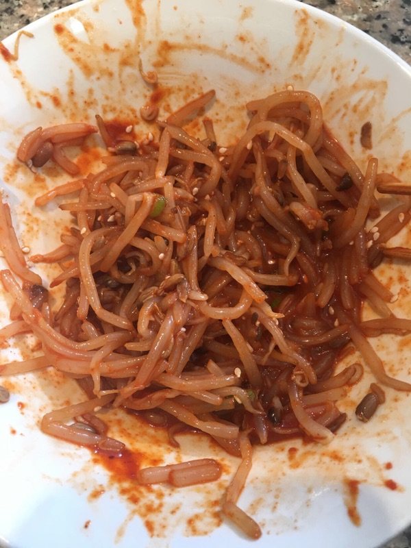 韩式凉拌豆芽步骤13