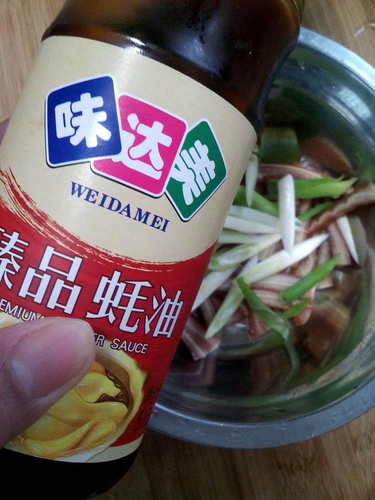 小葱拌猪耳步骤5