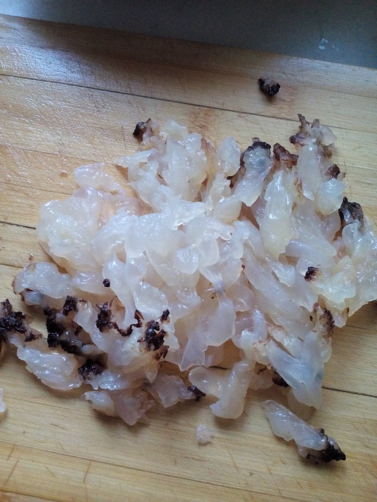 海蜇头拌白菜心步骤2
