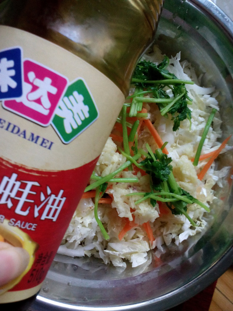 海蜇头拌白菜心步骤7