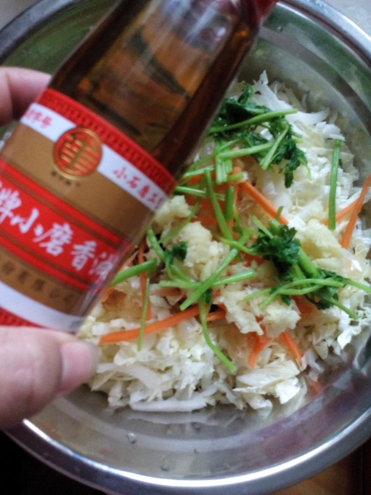 海蜇头拌白菜心步骤9
