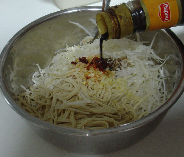 白菜拌干豆腐步骤10