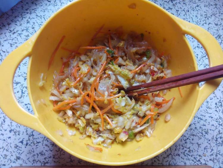 白菜丝拌海蜇步骤7