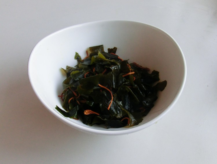 葱油裙带菜步骤5