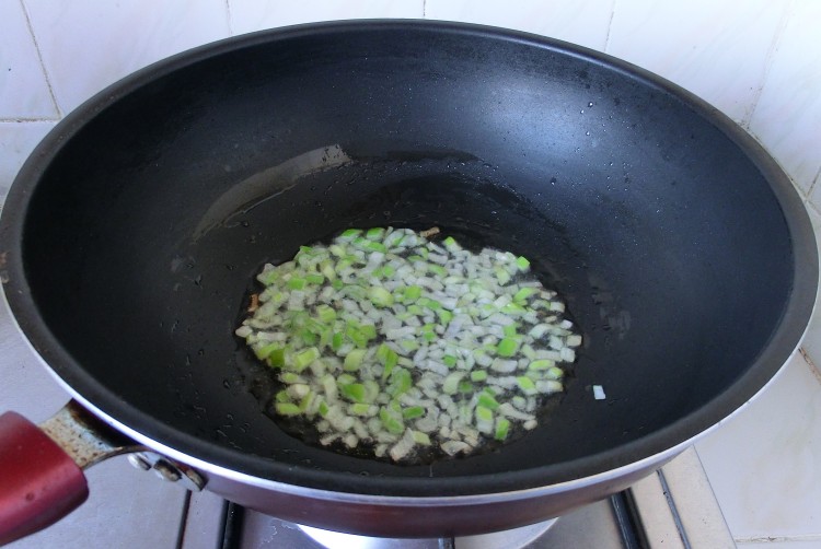 葱油裙带菜步骤9