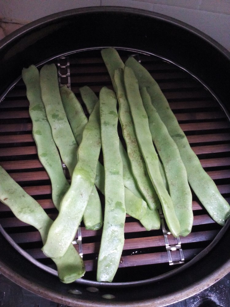 蒜泥扁芸豆步骤2