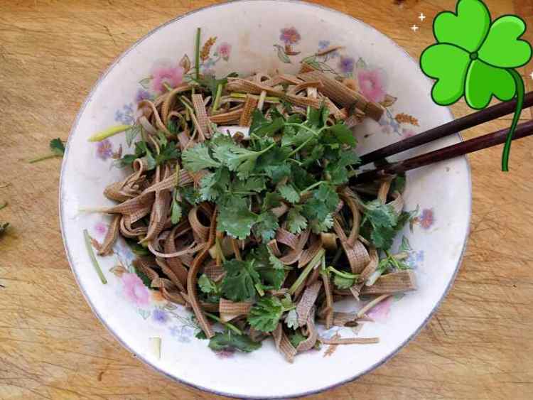 凉拌三河豆腐丝步骤5