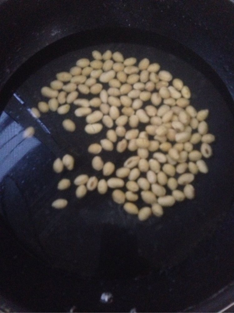 黄豆咸菜步骤1