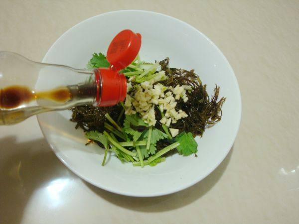 凉拌羊栖菜步骤5