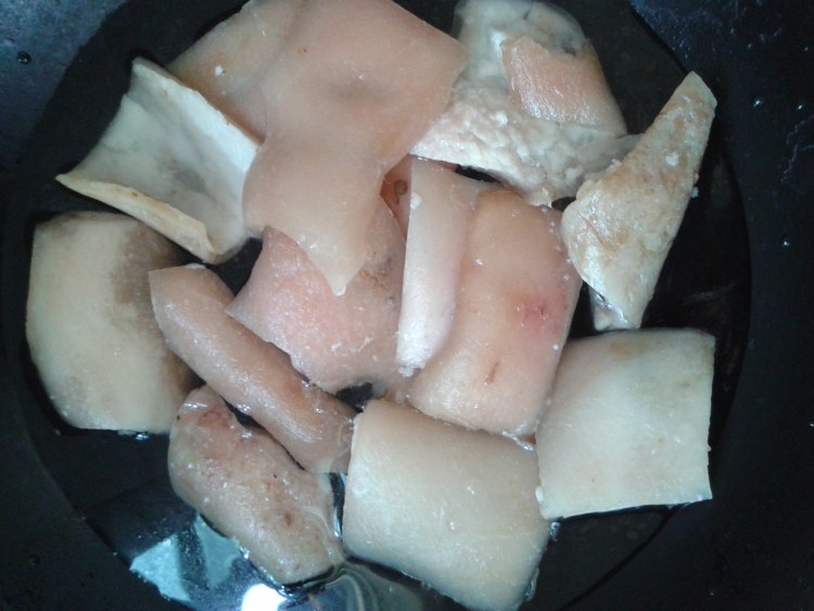 肉皮冻步骤2