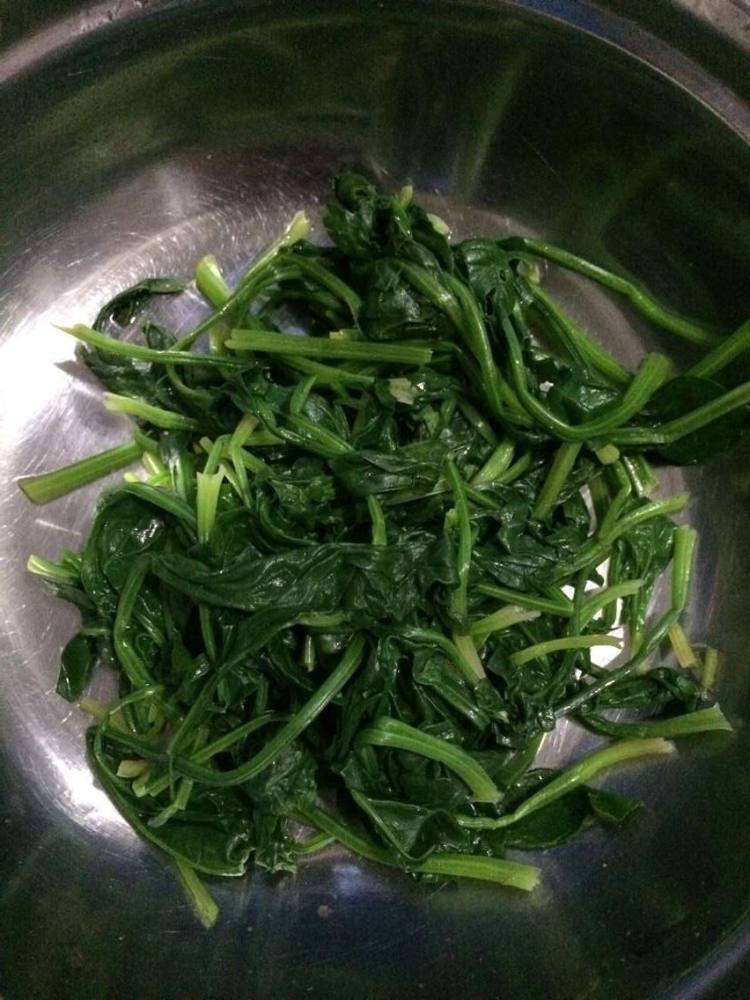凉拌菠菜粉丝步骤3