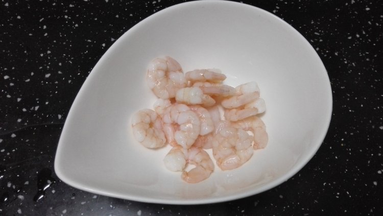 牛油果白虾仁沙拉步骤4