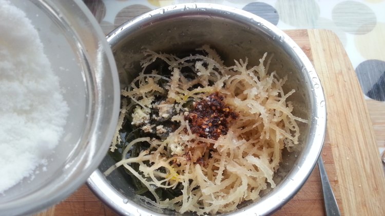海带拌石花菜步骤6