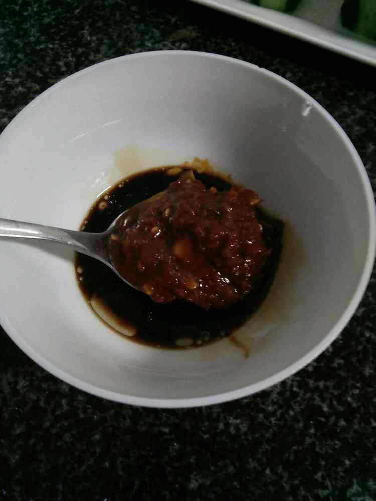 蘸酱黄瓜步骤7