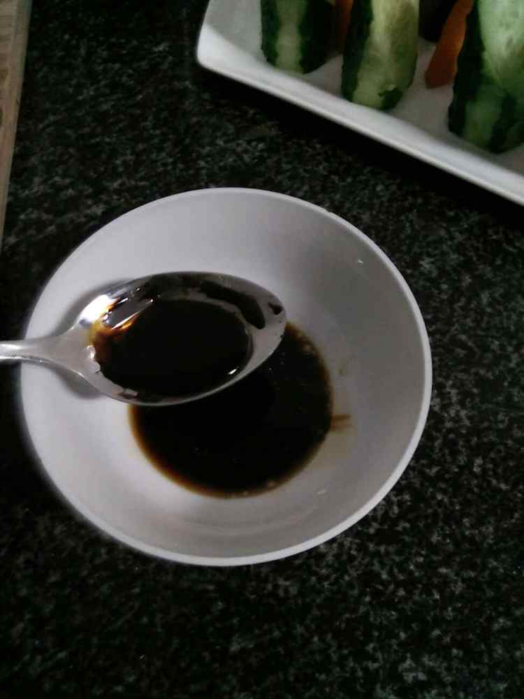 蘸酱黄瓜步骤6