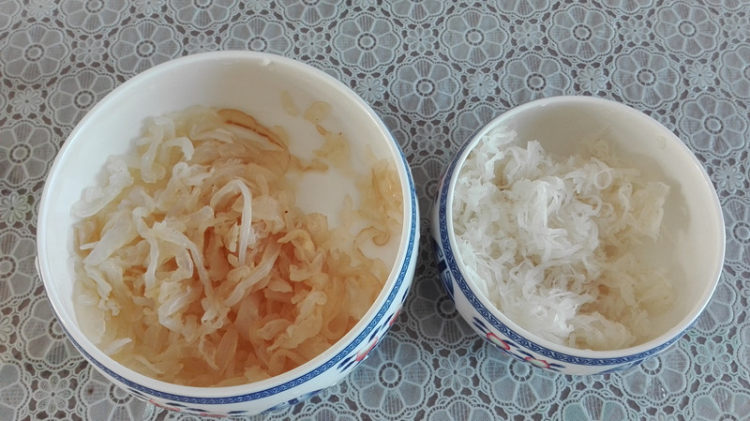 凉拌海蜇丝步骤1