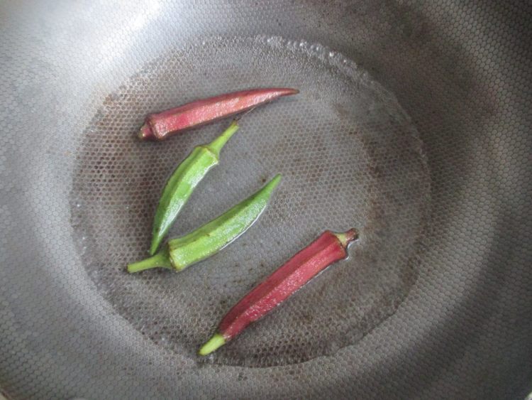 核桃大拌菜步骤7