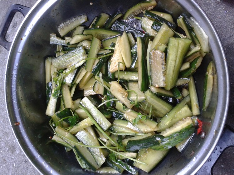 香菜辣拌黄瓜步骤9