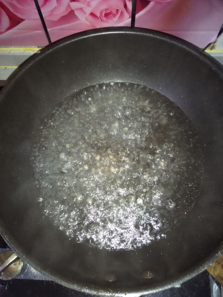 胡萝卜拌豆腐皮步骤2