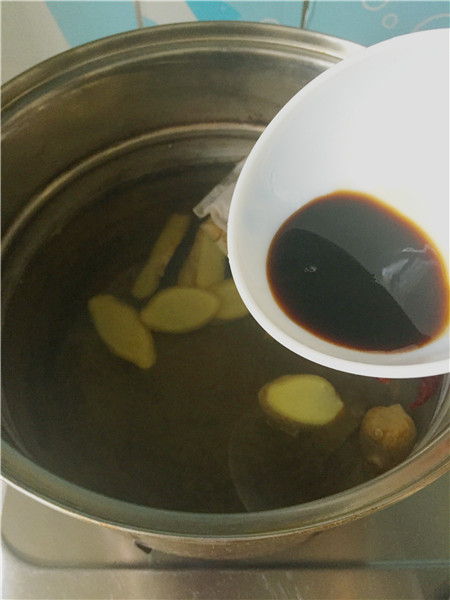 家常卤牛腩步骤4