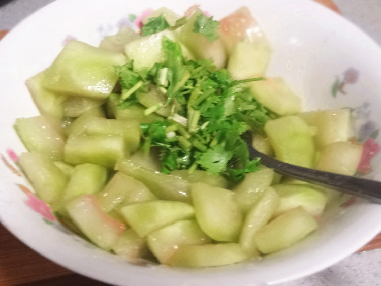 凉拌瓜皮步骤6